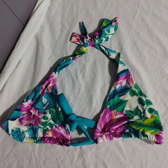 Skye Bikini Juniors Size Small - Picture 3 of 5